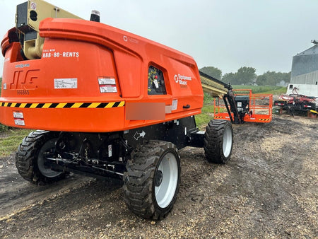 2025 JLG 660SJ