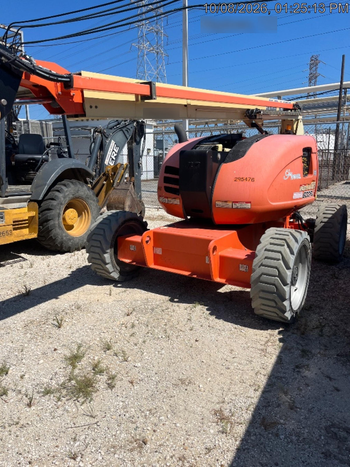 2023 JLG 600AJ