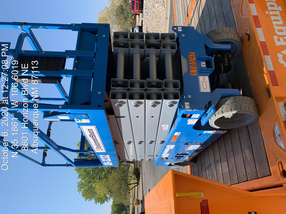 2020 Genie GS-3232 Standard, Folding half height swing gate