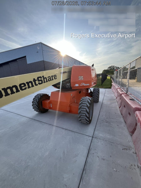 2022 JLG 660SJ