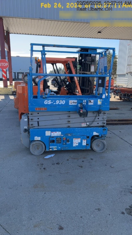 2020 Genie GS-1930 Solid Non Marking Tires, Beacon, Folding rails with half height swing gate