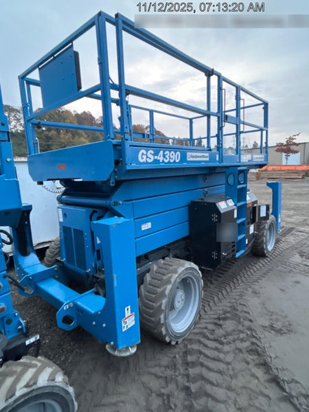 2020 GENIE GS-4390 RT