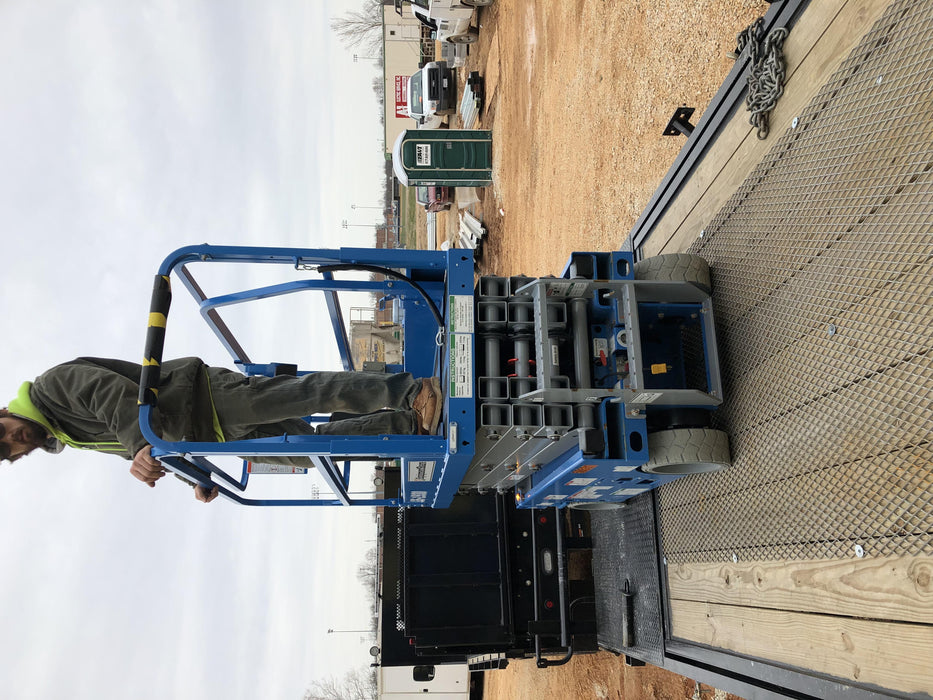 2019 Genie GS-1930 Fixed Rails with Chain Entry