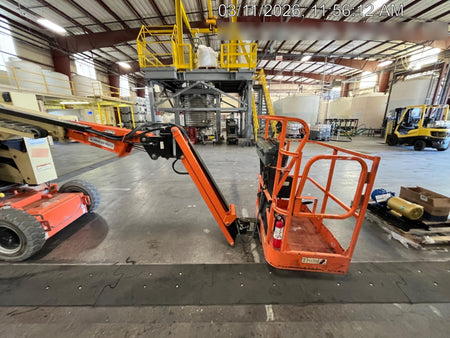 2019 JLG E300AJP