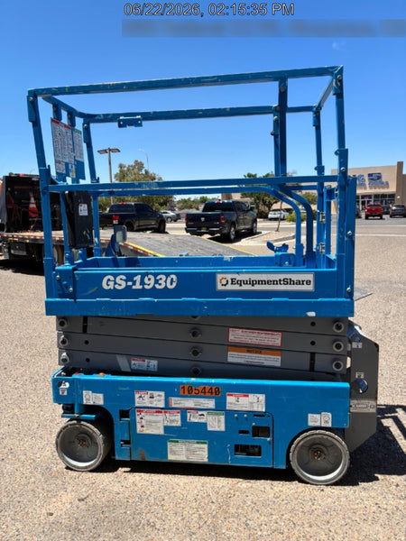 2020 Genie GS-1930 Solid Non Marking Tires, Beacon, Folding rails with half height swing gate