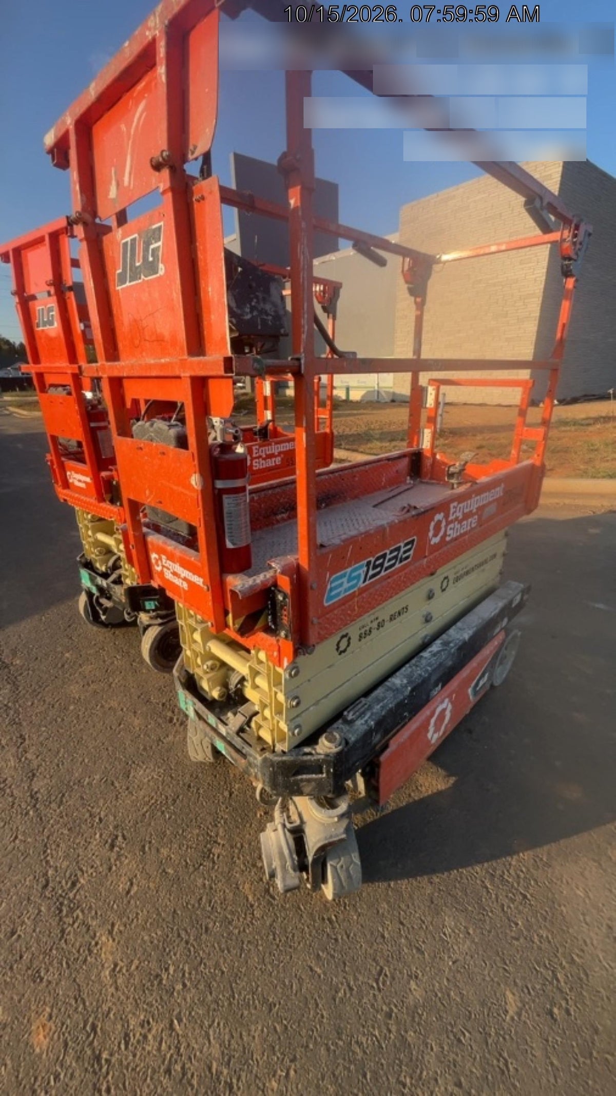 2022 JLG ES1932