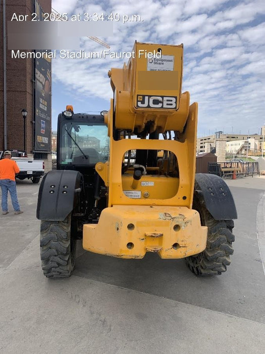 2018 JCB 510-56 74 HP w/CAB/HVAC, Beacon, Worklights, Aux Hydraulics, Solid Tires