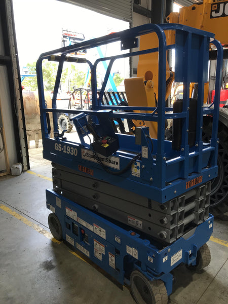 2020 Genie GS-1930 Fixed rails with chain entry gate - Pre A92.20