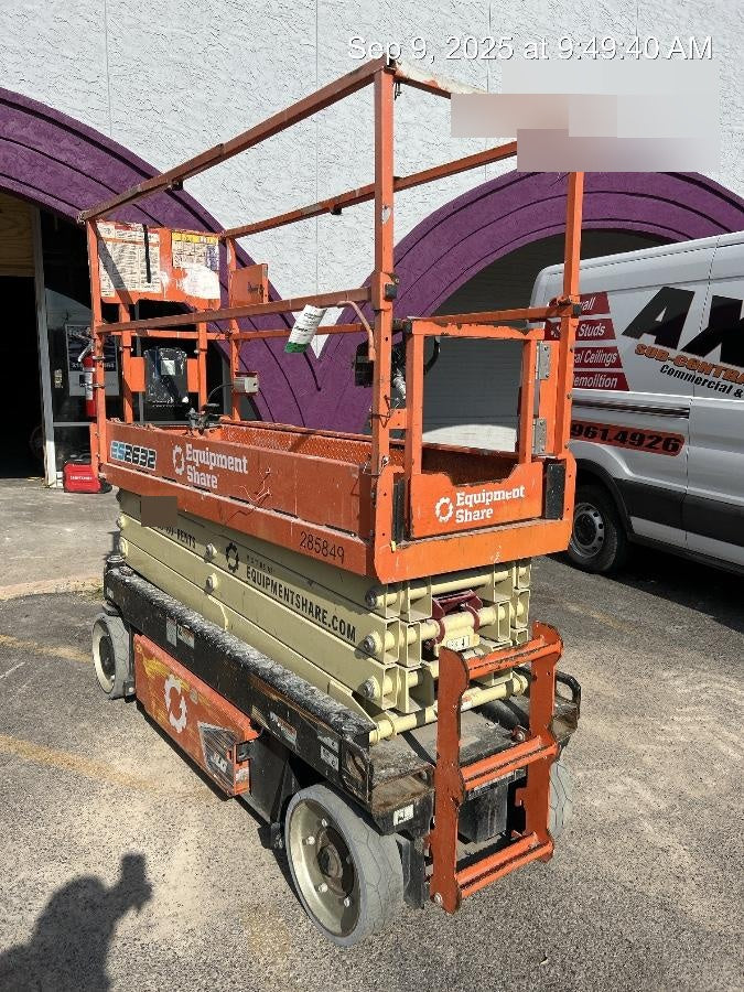 2022 JLG ES2632