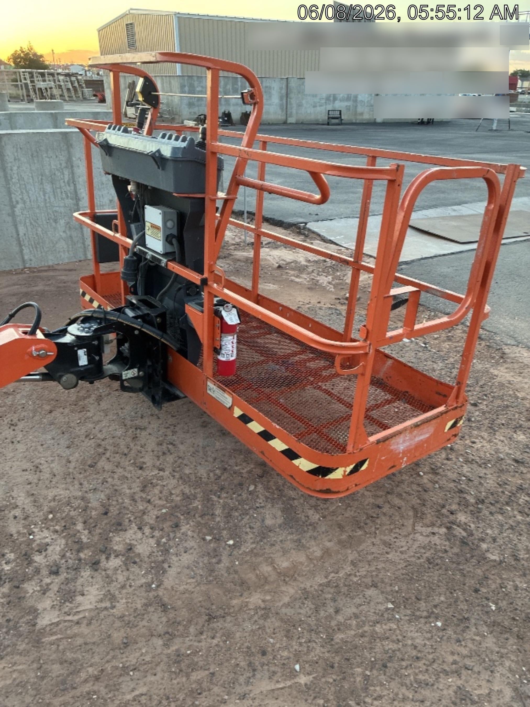 2021 JLG 400S