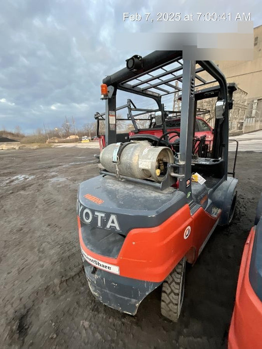 2022 TOYOTA 50-8FGU25