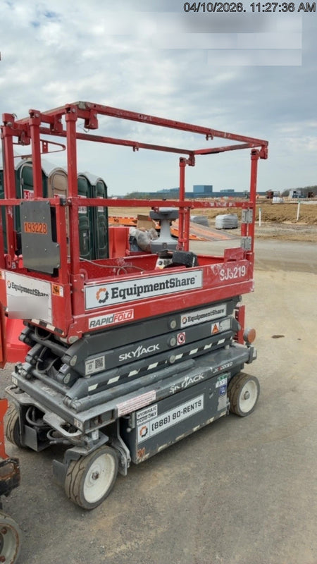 2021 SKYJACK SJ3219