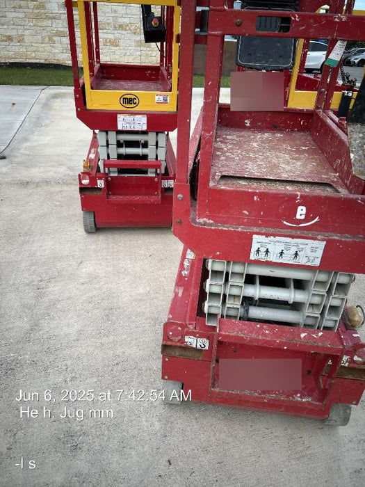 2019 MEC 1330SE MEC 1330SE w/ES Track Hardware, Full Extended 2 Year Warranty