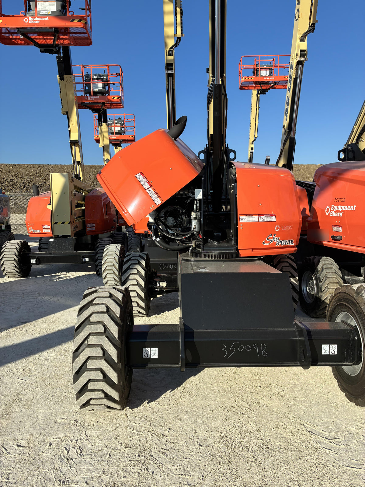 2026 JLG 460SJ