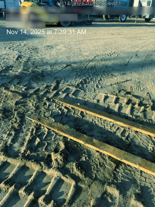 2021 TAKEUCHI 48" Pallet Forks - Takeuchi