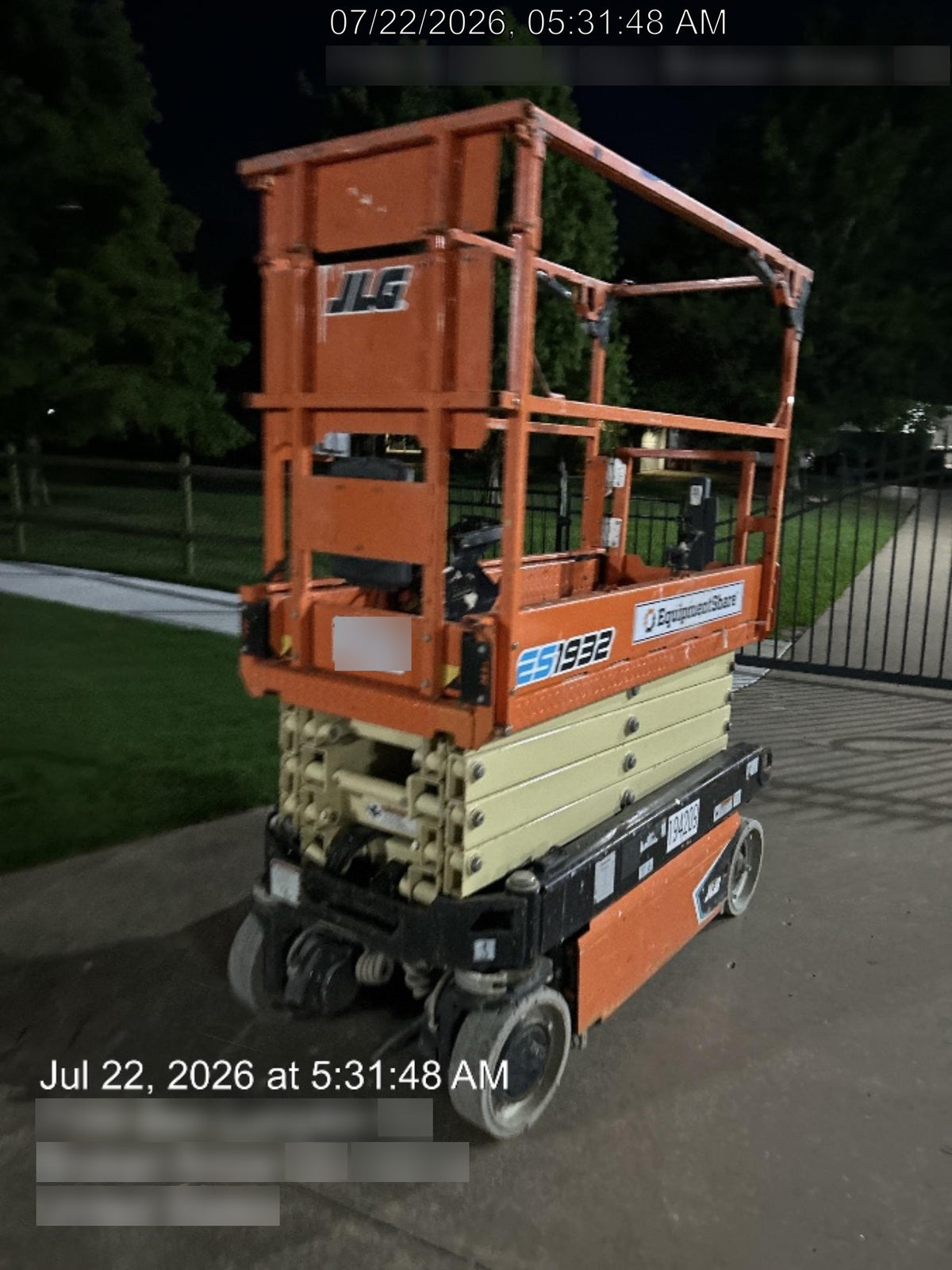 2021 JLG ES1932
