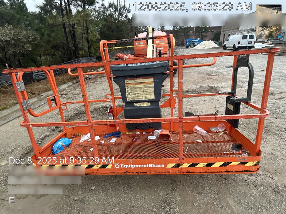 2019 JLG 460SJ
