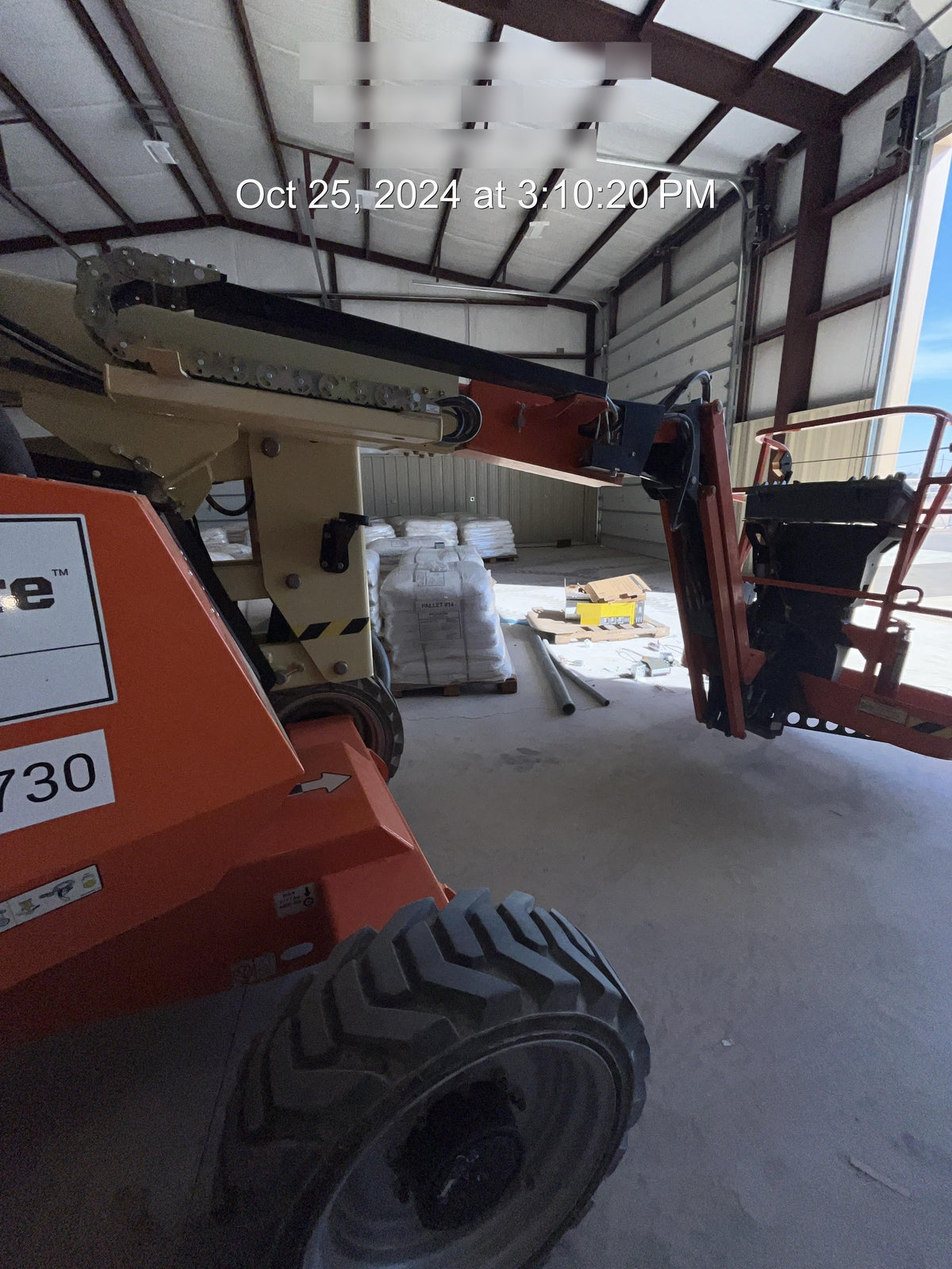 2022 JLG 340AJ