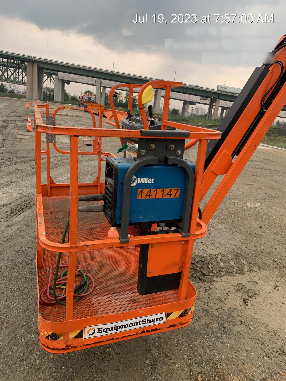 2021 MILLER ELECTRIC CST-282
