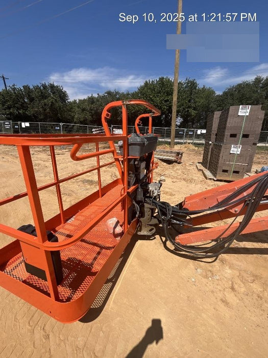 2019 JLG 660SJ