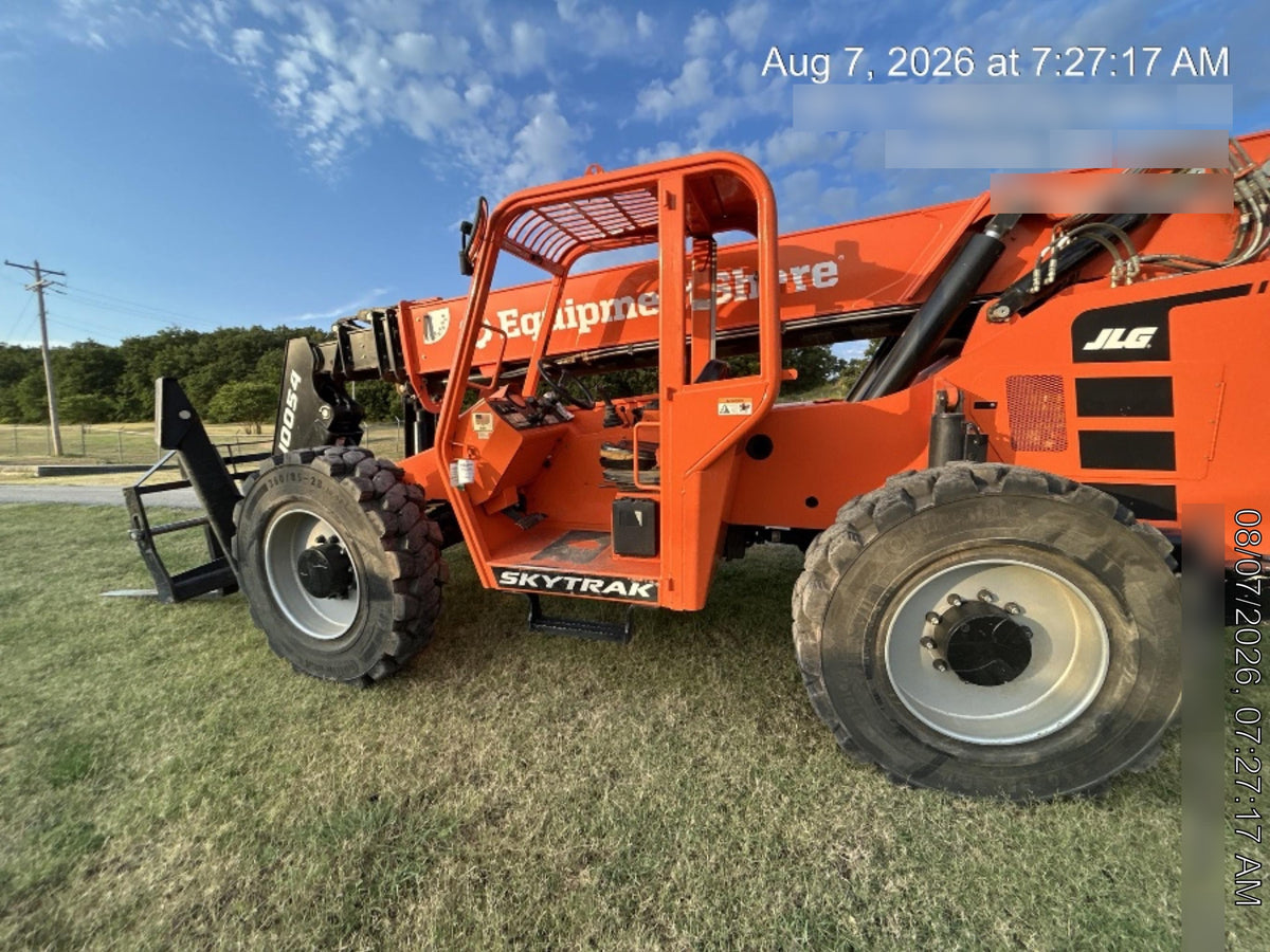 2023 SKYTRAK 10054