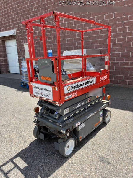 2021 SKYJACK SJ3219