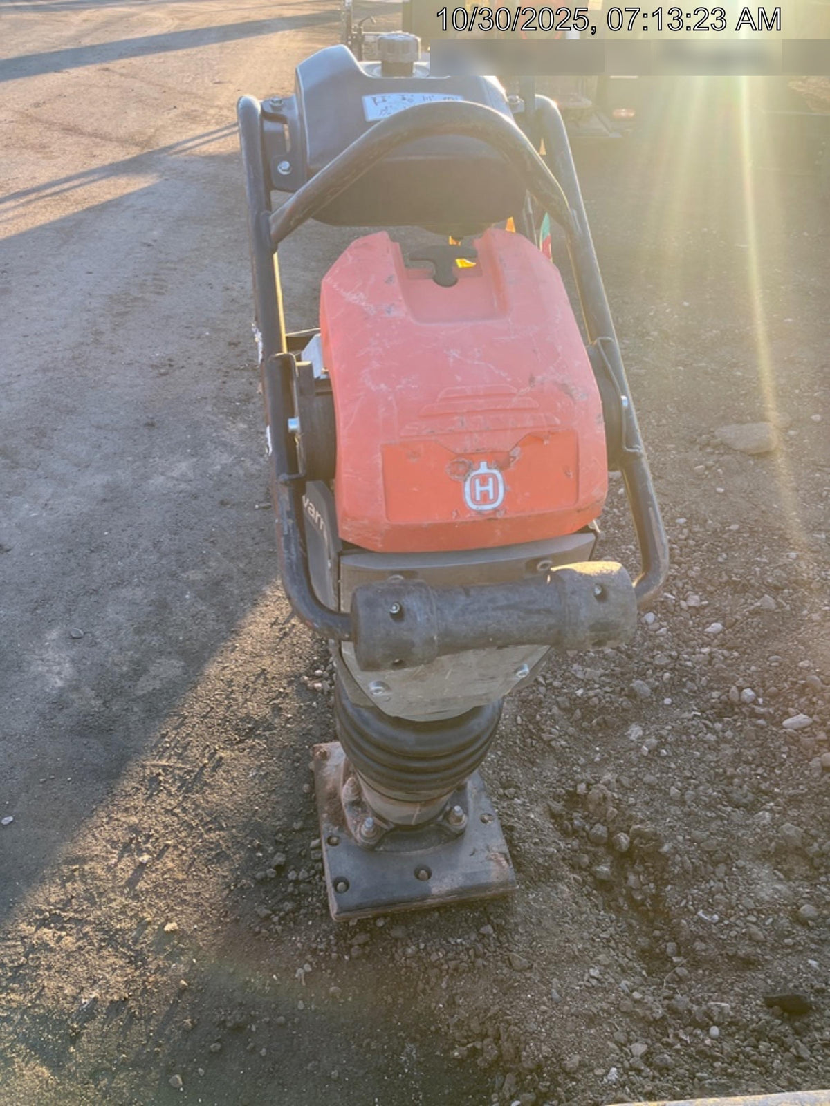 2025 HUSQVARNA LT6005