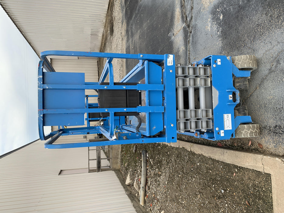 2019 Genie GS-1930 Fixed Rails with Chain Entry