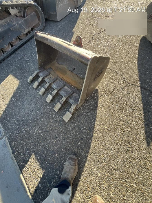 2020 TAG MANUFACTURING 36" HD QCB27 Bucket