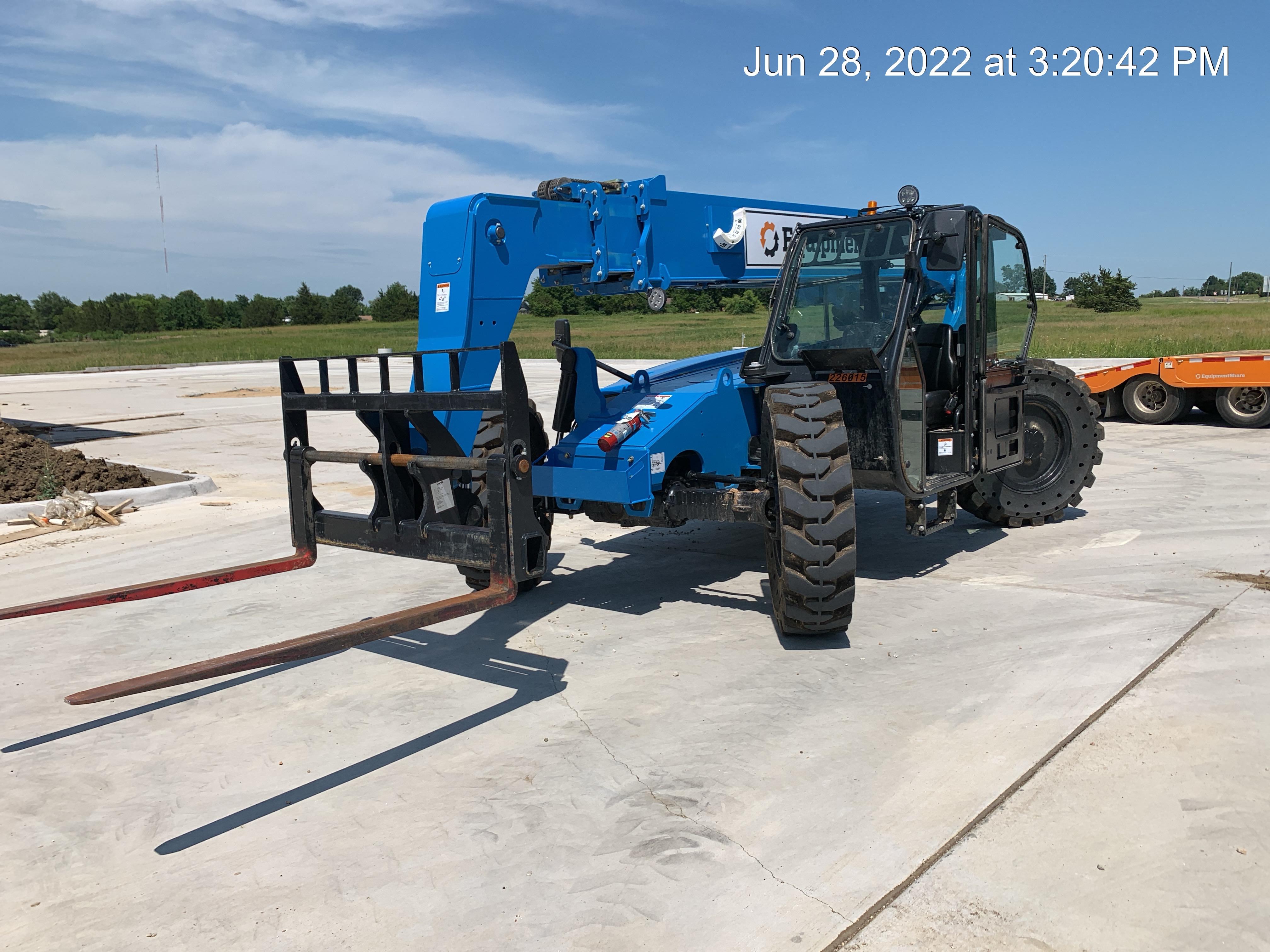 2022 GENIE GTH-636