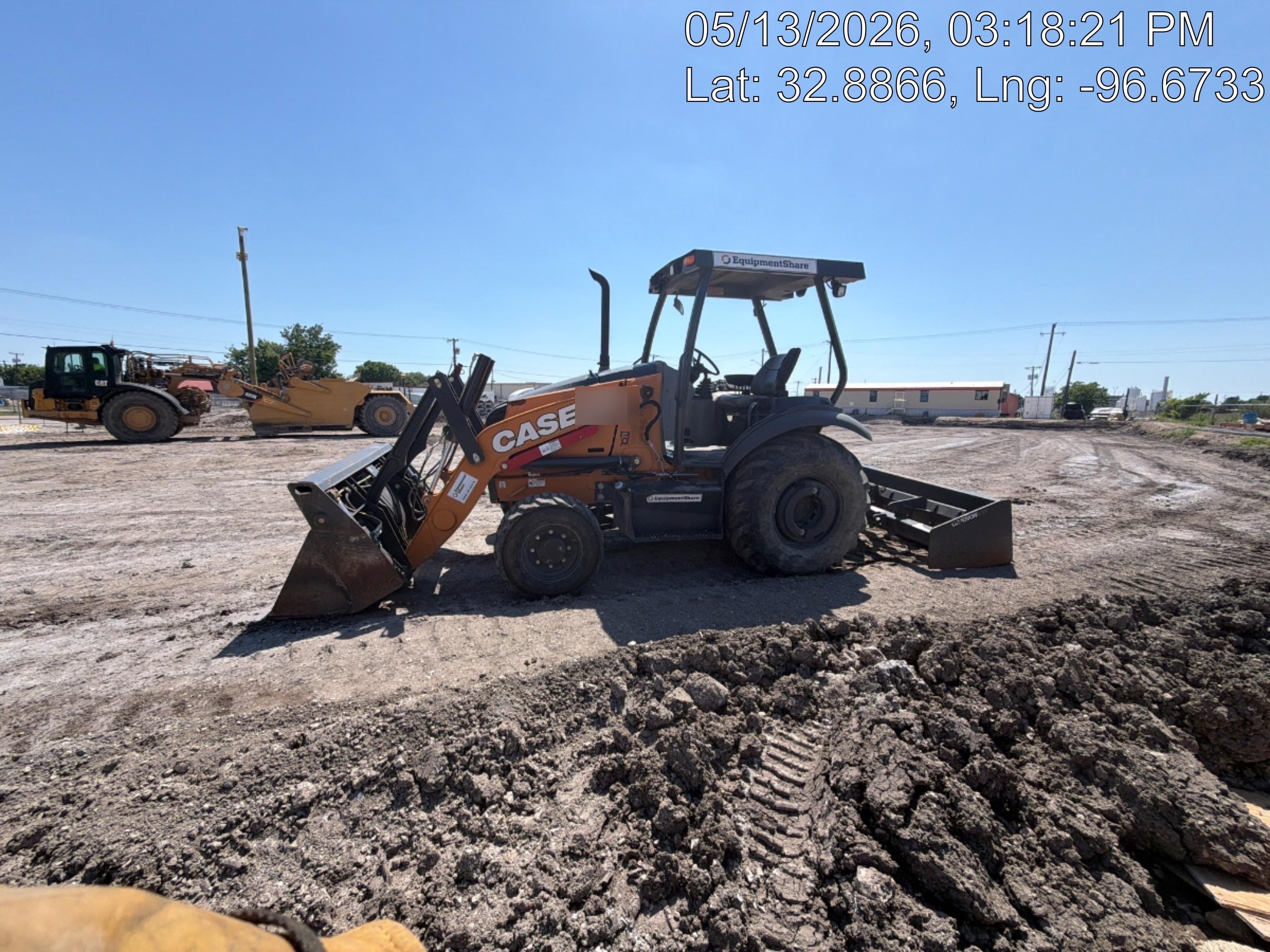 2023 CASE 570N EP