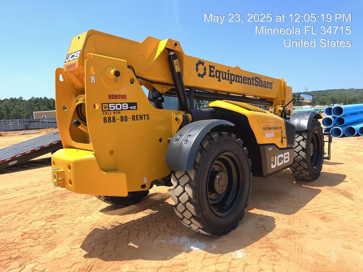 2025 JCB 509-42