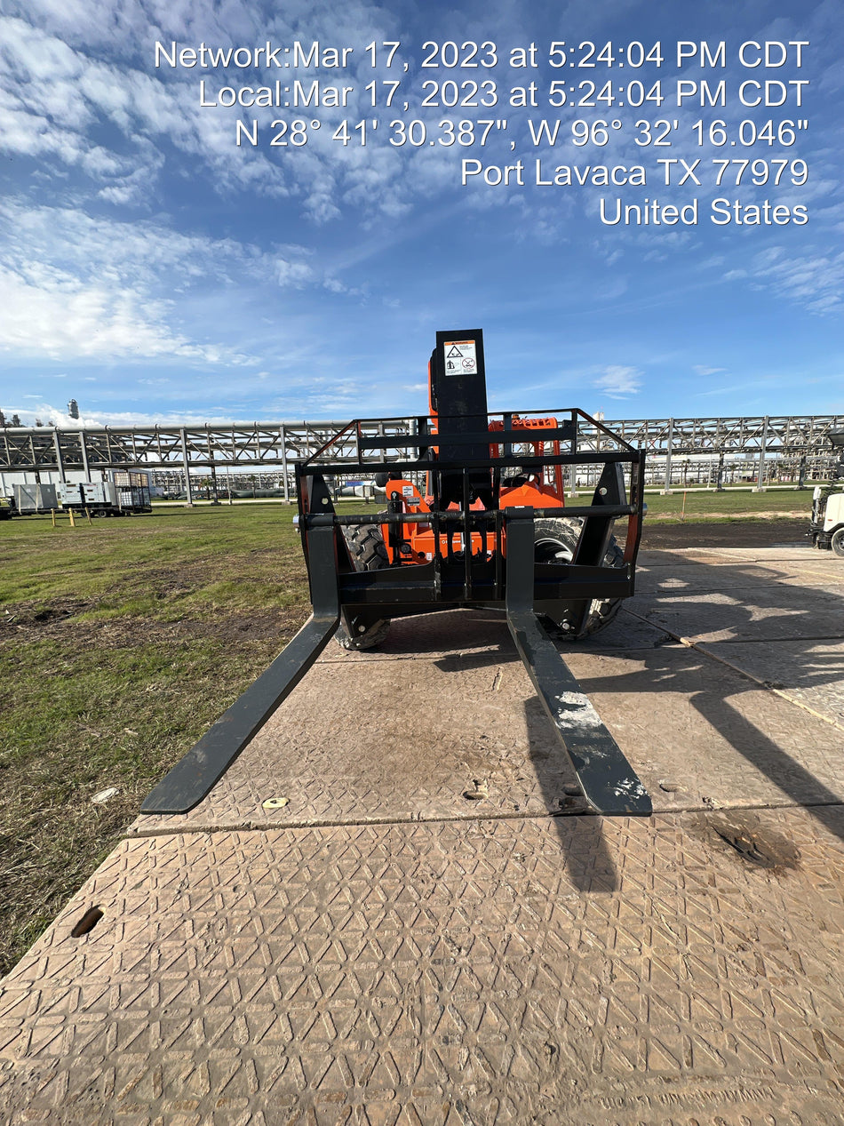 2023 SKYTRAK 12054