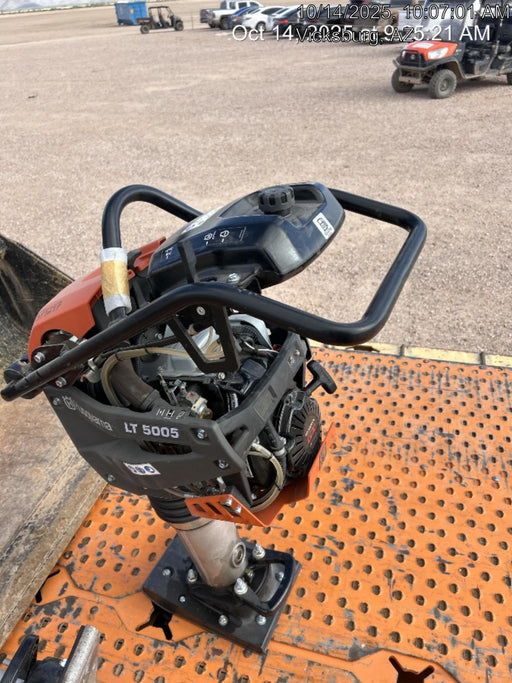 2025 HUSQVARNA LT5005