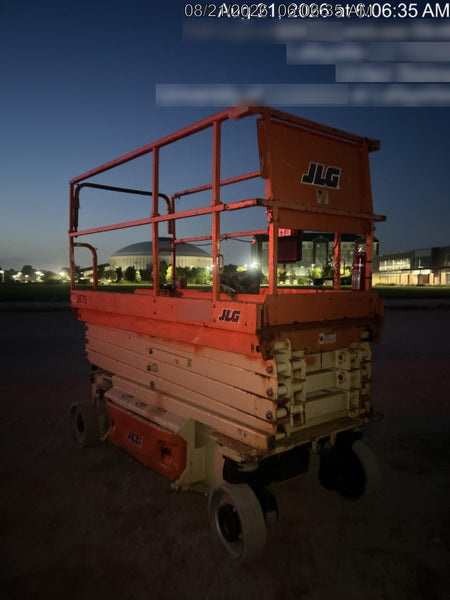 2016 JLG 3246ES