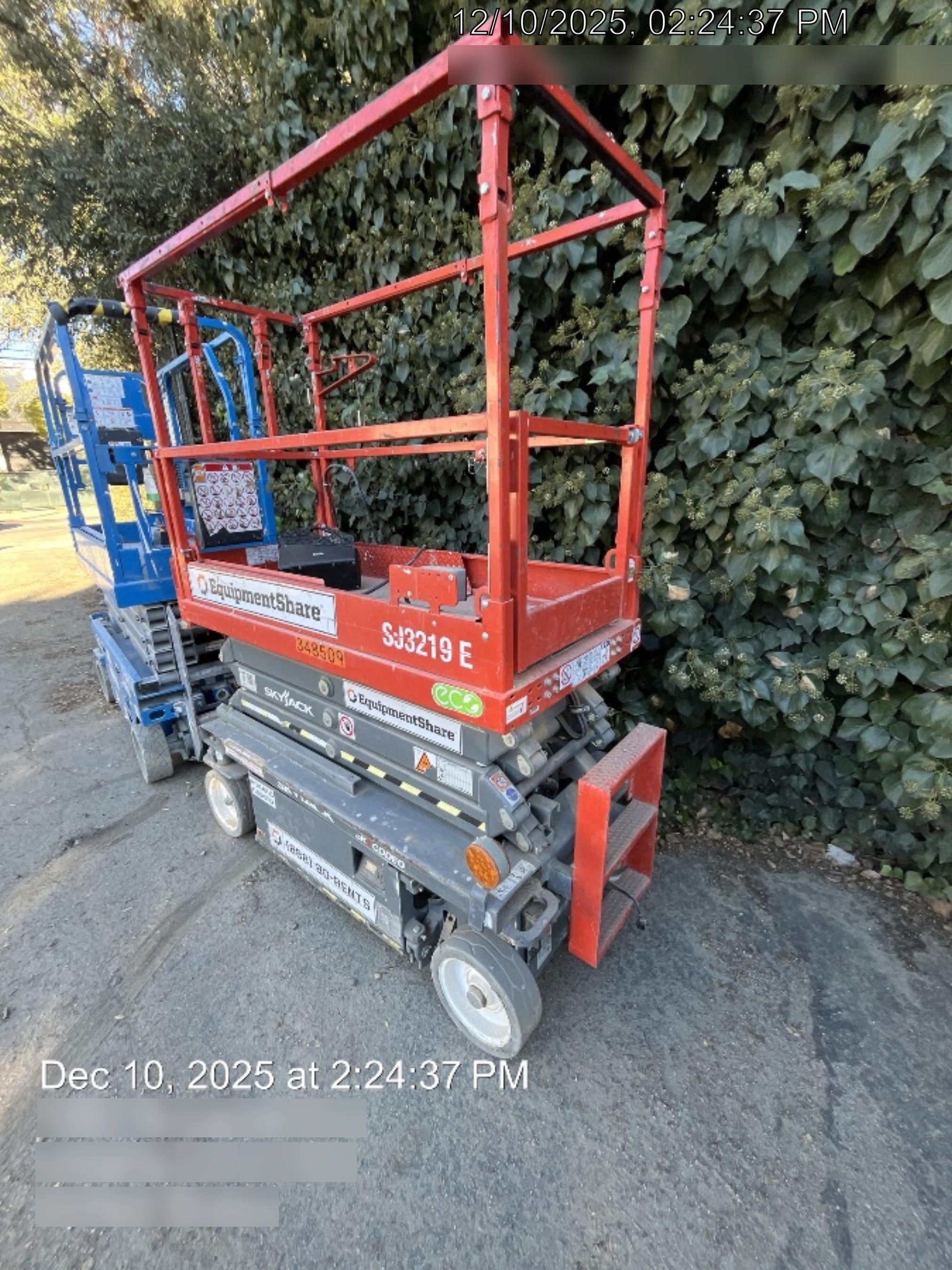 2023 SKYJACK SJ3219