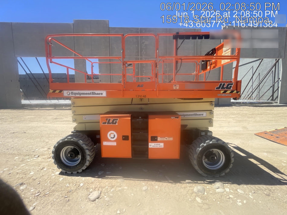 2021 JLG 430LRT