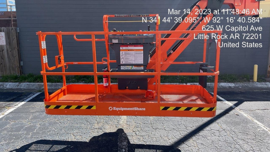 2023 JLG 860SJ