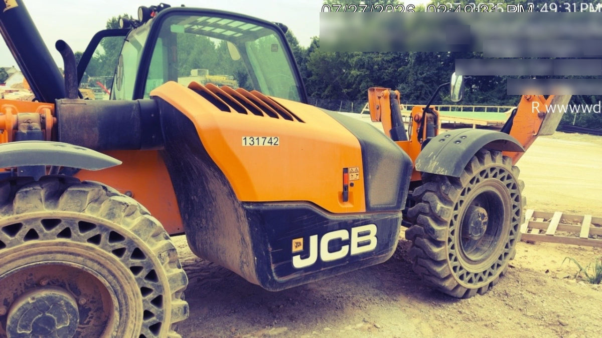2021 JCB 510-56