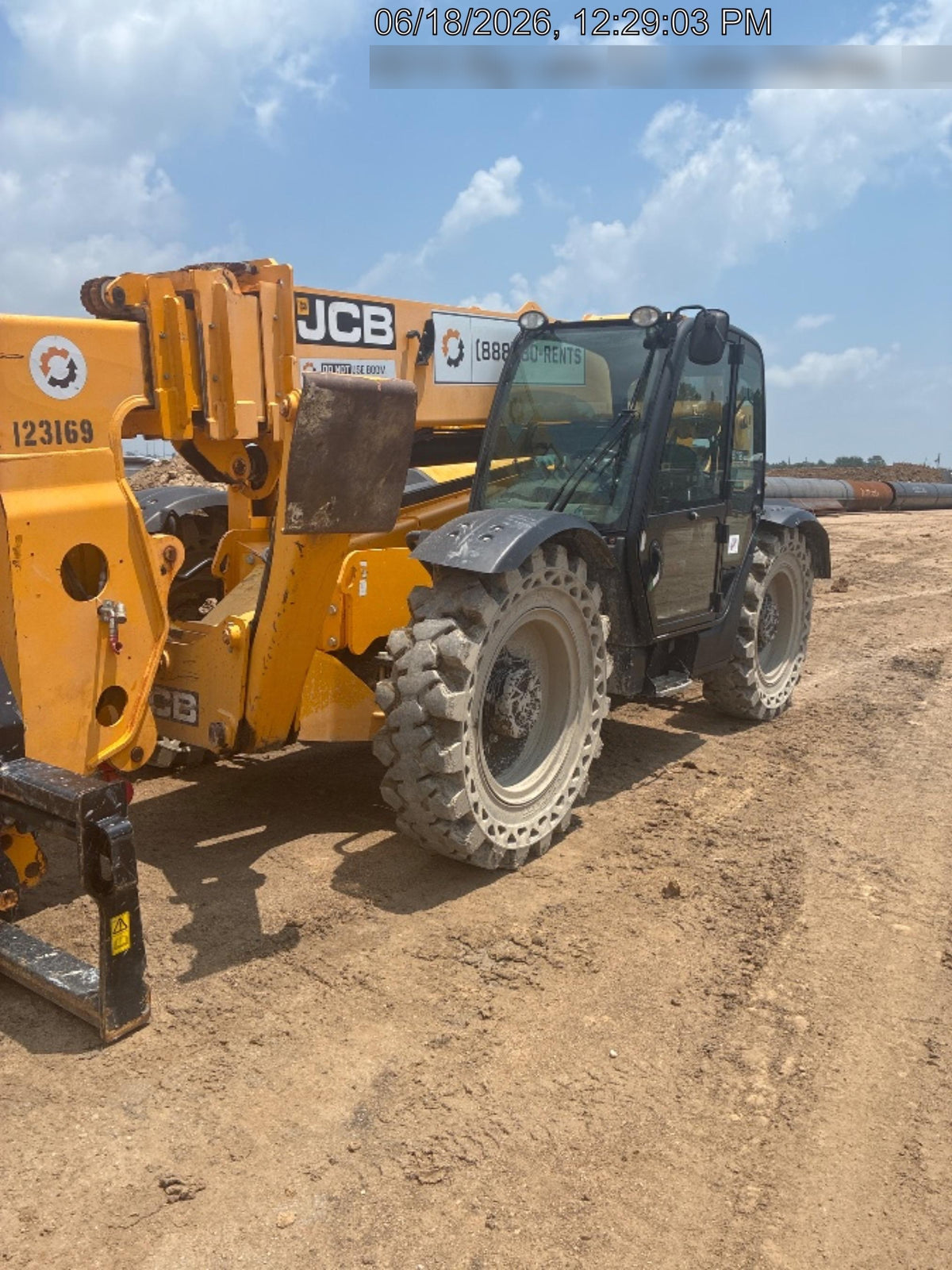 2021 JCB 512-56