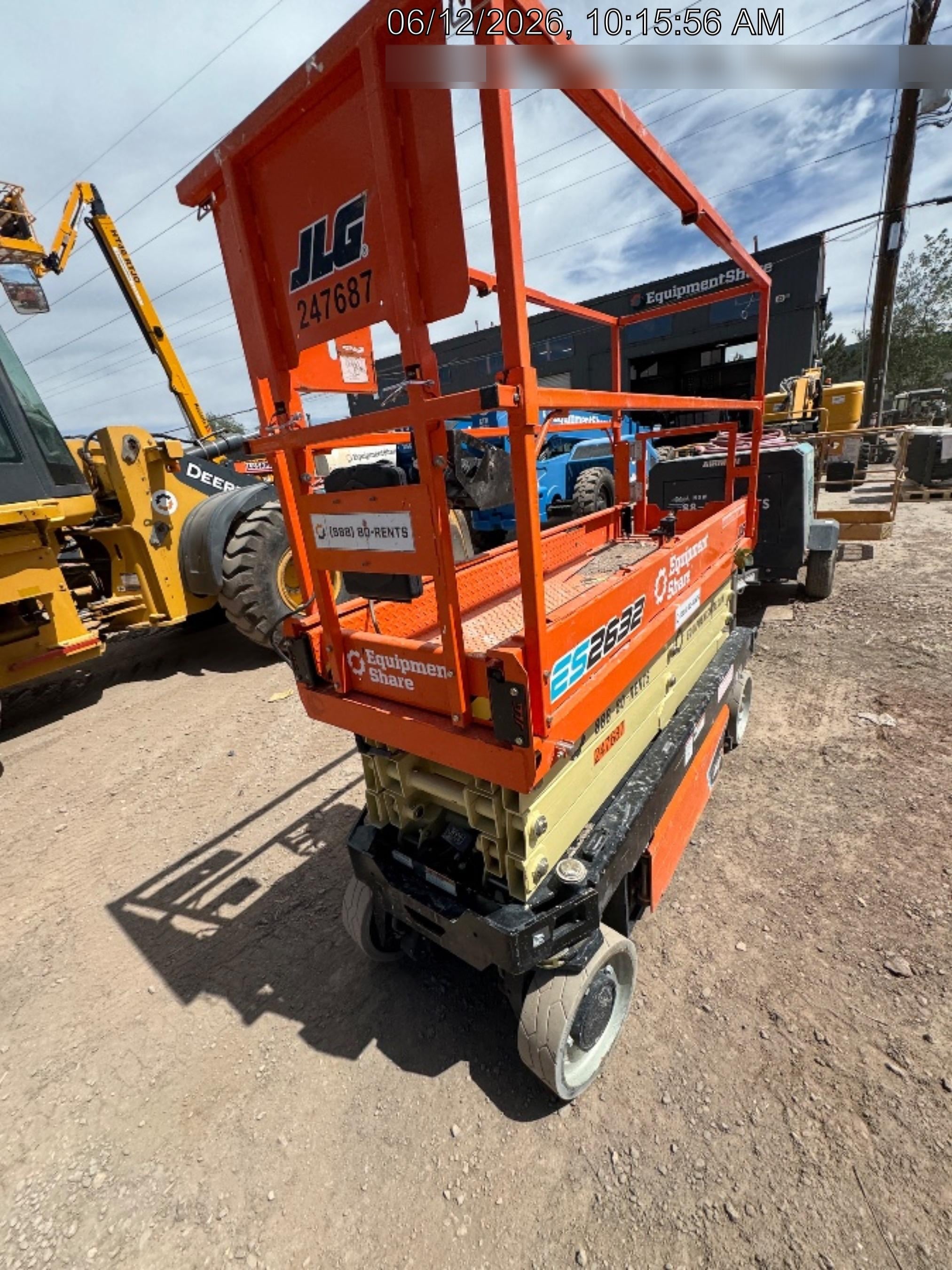 2022 JLG ES2632