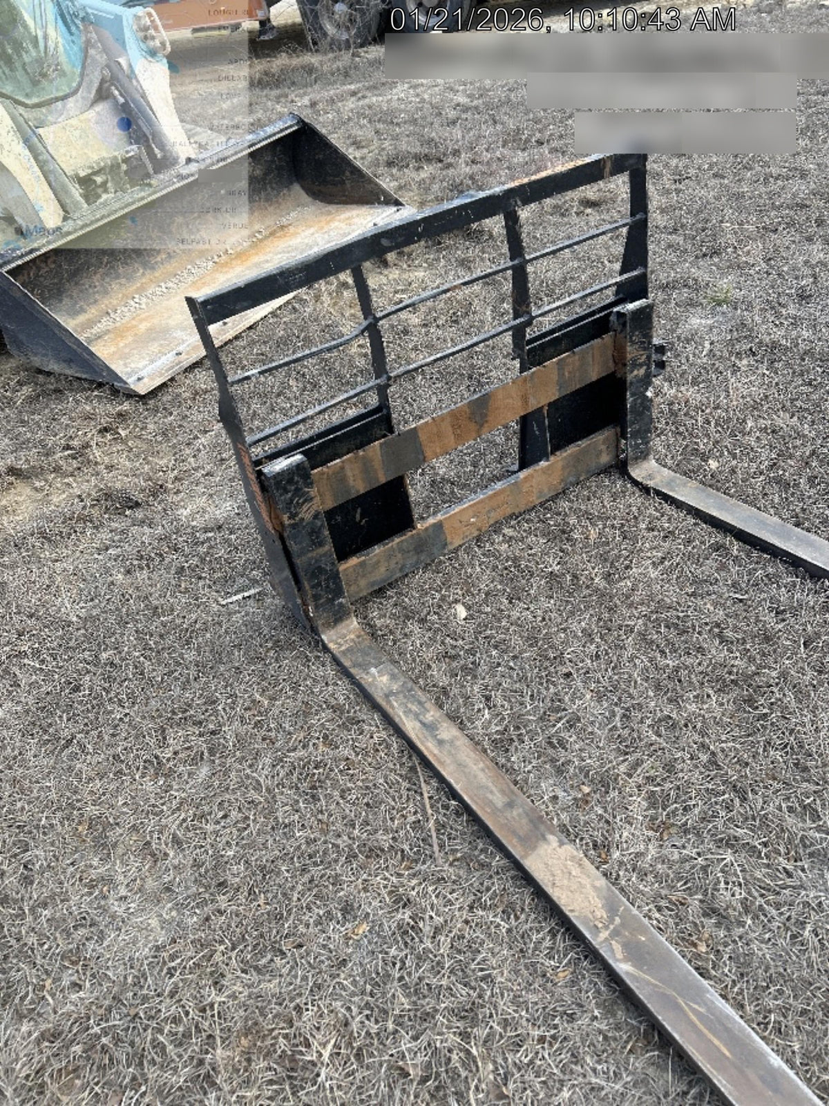 2025 ARROW MATERIAL HANDLING 60" Pallet Forks - Arrow