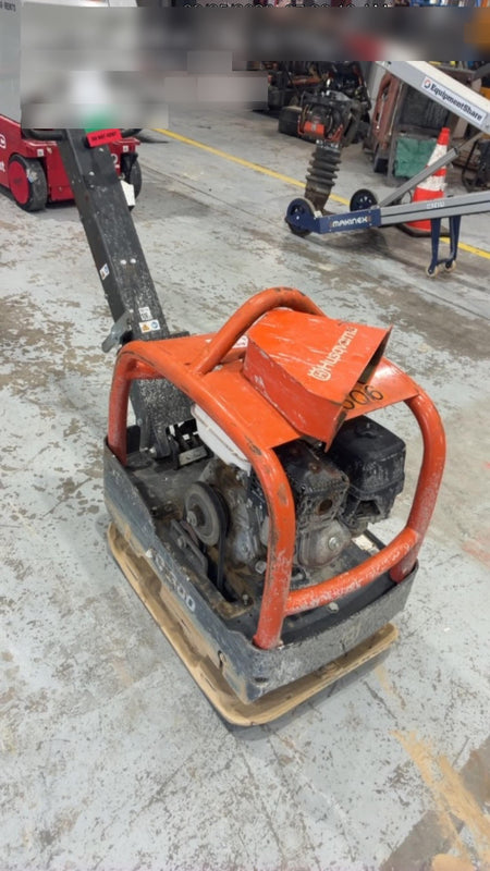 2024 HUSQVARNA LG300