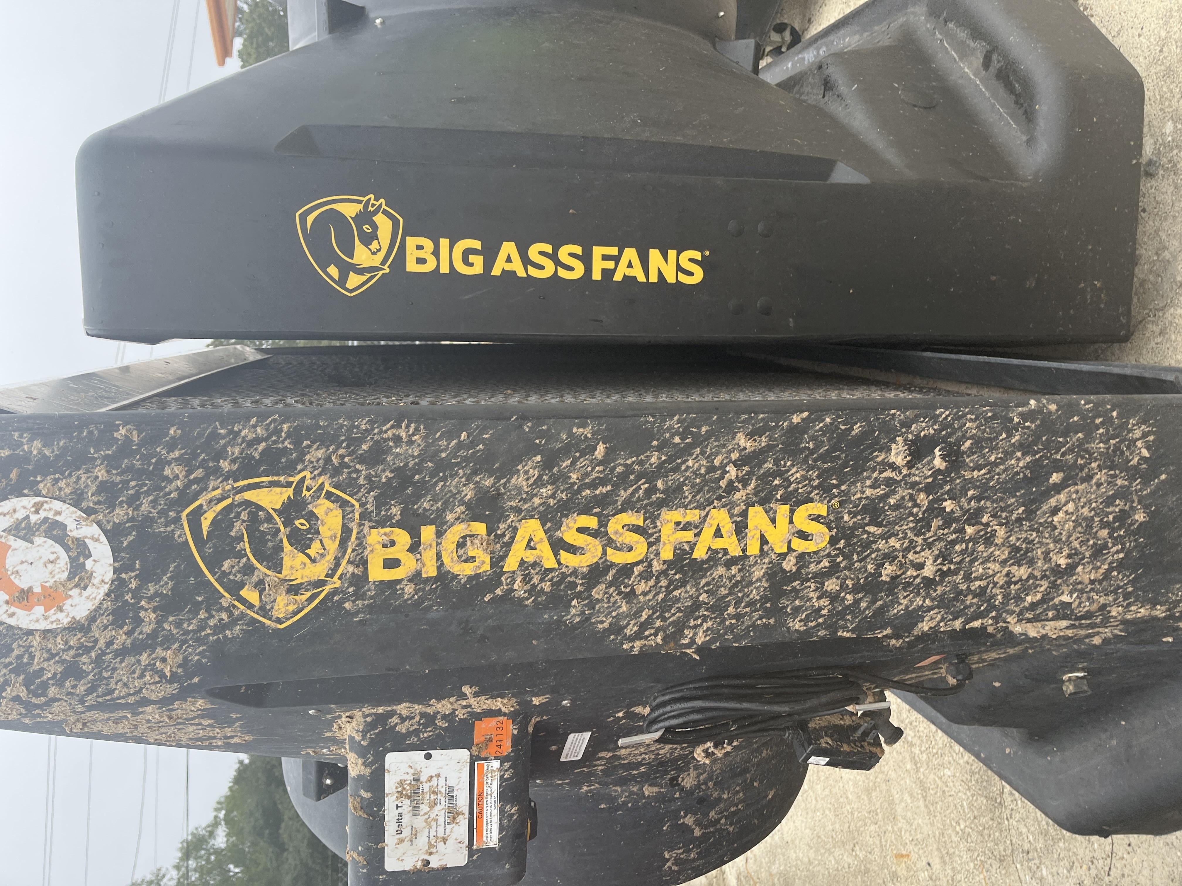 2022 BIG ASS FANS Cool Space 400