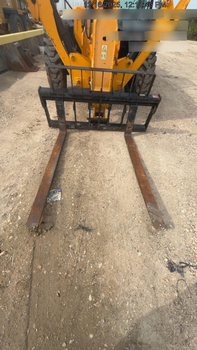 2020 JCB 510-56 Cab/Heat/Air, Solid Tires, Work Lights, Beacon, Aux Hydraulics, Back up Alarm, Lifting Eye, ES Decals