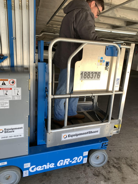 2021 GENIE GR-20