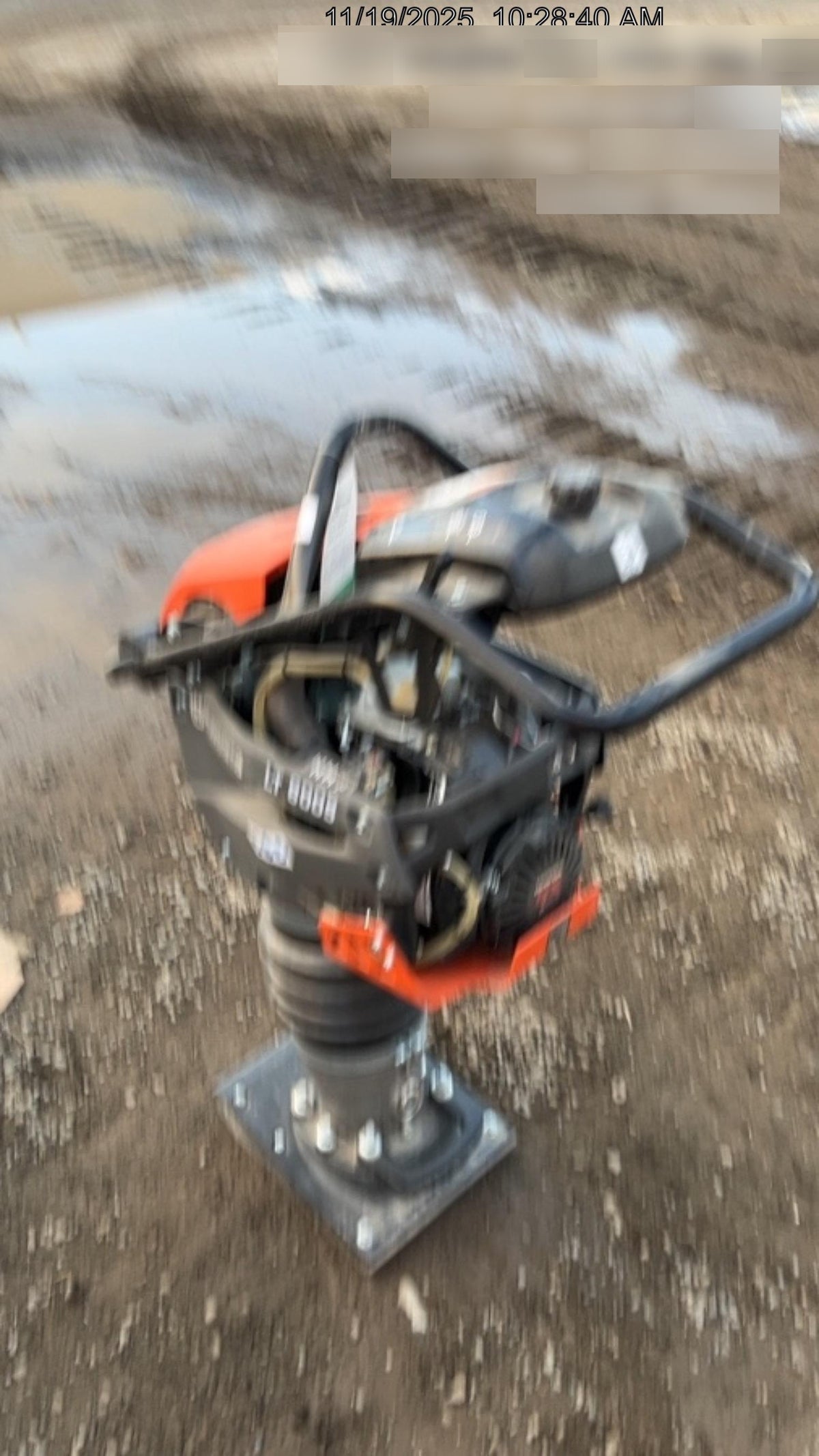 2025 HUSQVARNA LT6005