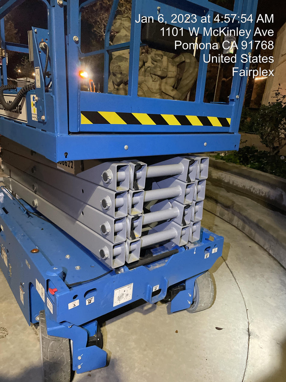 2022 GENIE GS-3246