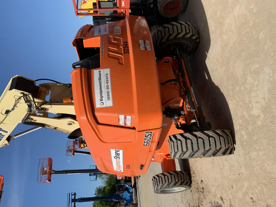 2019 JLG 660SJ