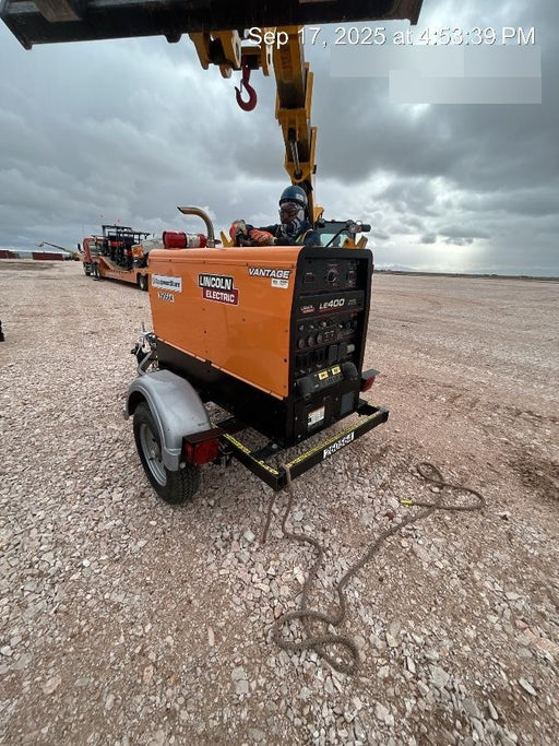 2022 Lincoln Electric LE400 Kubota V1505, Trlr, Cable Rack, Light Kit, ES Decals, T3